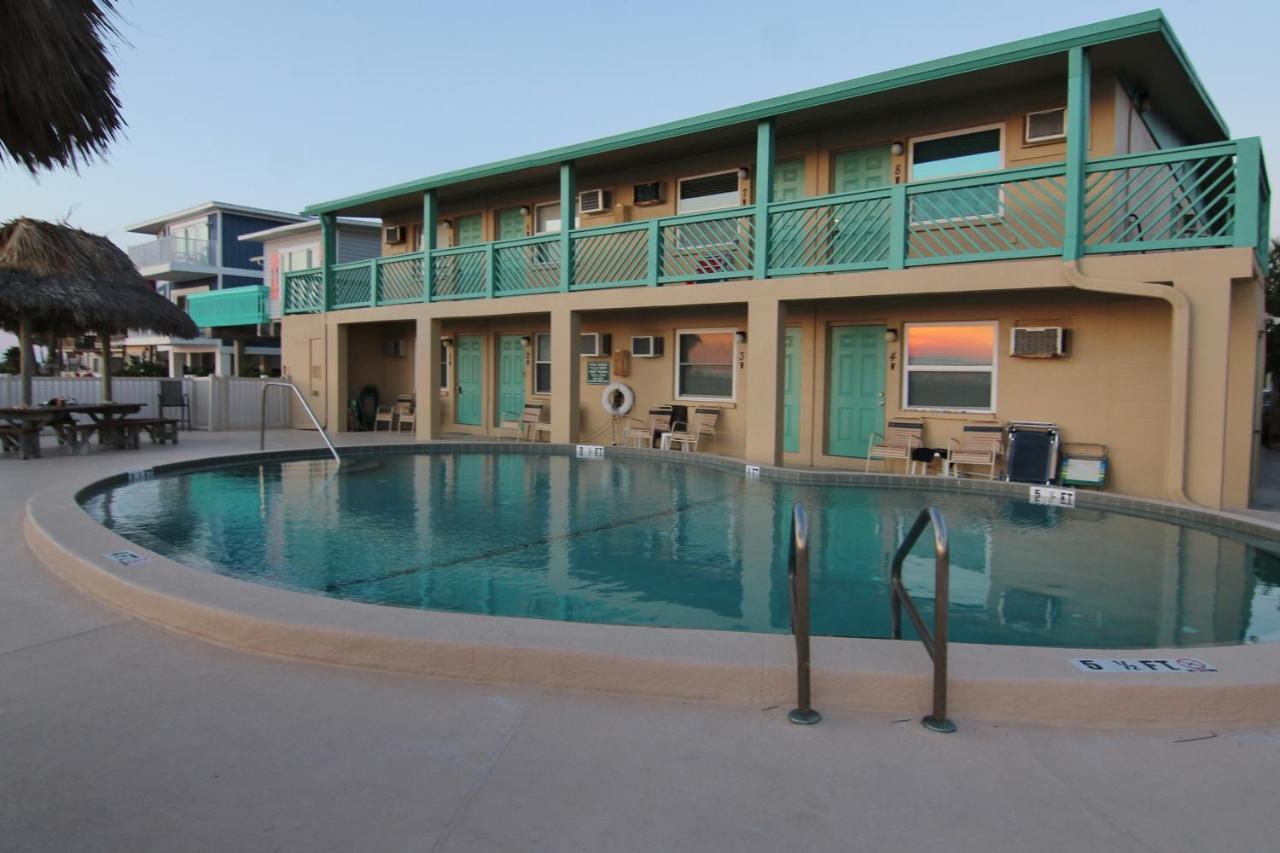 Chateau 8W Clearwater Beach Bagian luar foto